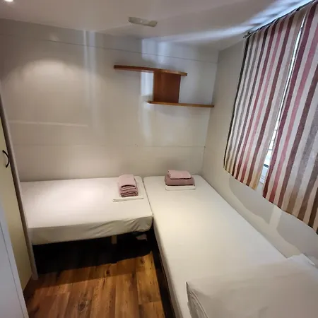Apartment Mobilna Kucica Starigrad Paklenica